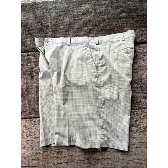 Nike Golf Men's Plaid Grey White Shorts Dri-Fit Flat Front SZ 42 Drifit - Picture 3 of 8
